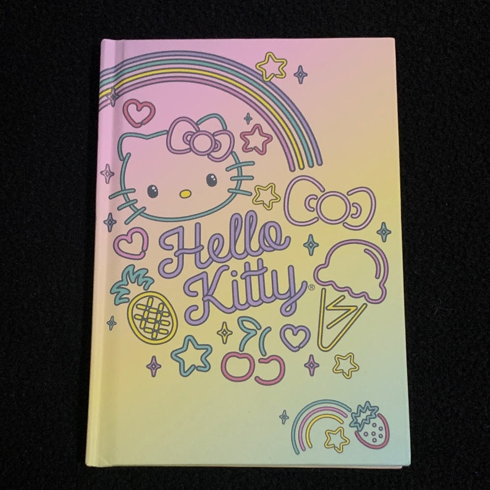 NWOT Hello Kitty Hardcover Planner Book Ombré